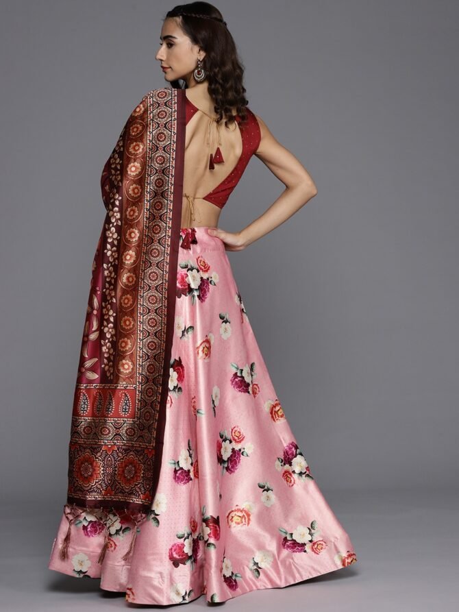 Womens Semi Stiched  Lehenga Choli's