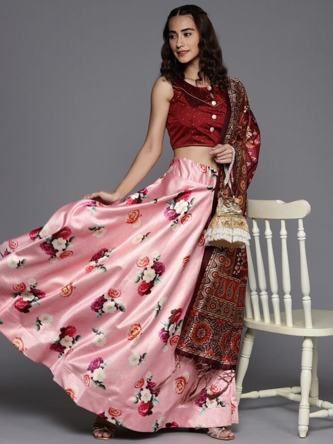 Womens Semi Stiched  Lehenga Choli's