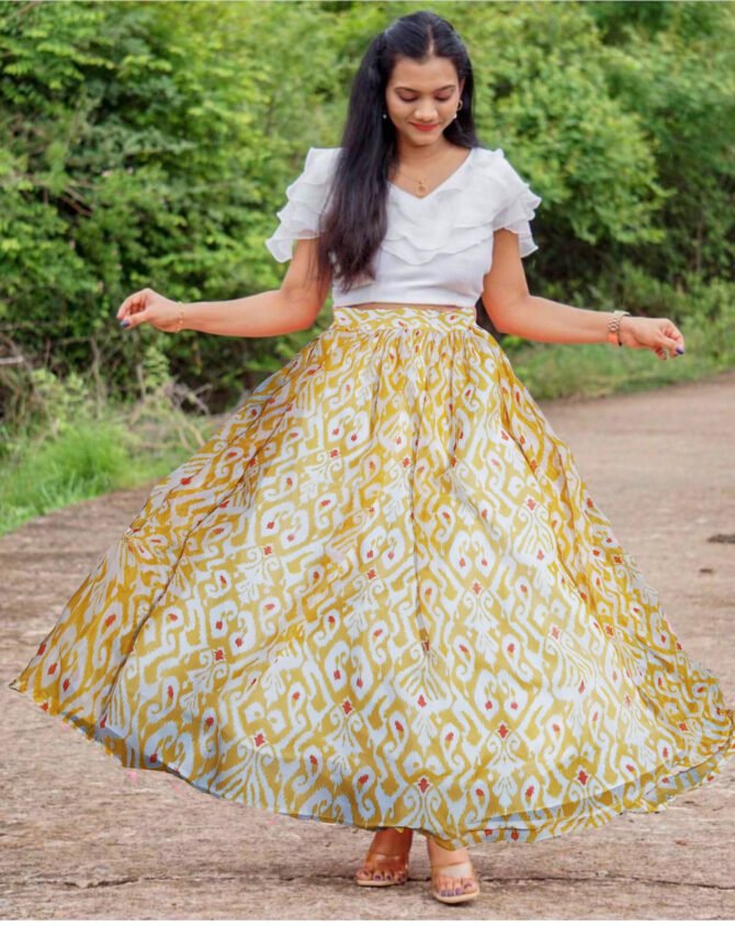 Women's Ready to Wear Yellow Geometric Georgette top bottom lehenga choli Set